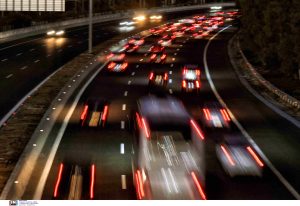 Καθηγητής ΕΜΠ για το κυκλοφοριακό στην Αθήνα: Μπορούμε να περπατάμε αντί να χρησιμοποιούμε το ΙΧ μας