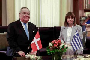 Σακελλαροπούλου: Υποδέχθηκε τον Μεγάλο Μάγιστρο του Τάγματος του Αγίου Ιωάννη