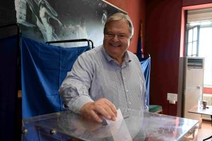 Βενιζέλος: Το ΠΑΣΟΚ έχει μάθει ότι τα κόμματα υπάρχουν για να υπηρετούν τη δημοκρατία
