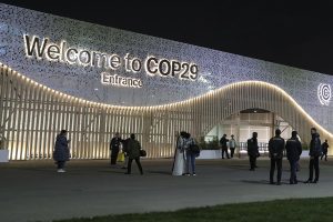 «Πράσινη αφαίμαξη»! COP29: Να συγκεντρώνονται 1,3τρις δολάρια ετησίως (!!!) για το κλίμα