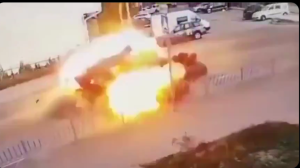 Κριμαία: Η στιγμή της τρομερής έκρηξης με θύμα αξιωματικό του ρωσικού Πολεμικού Ναυτικού, vid