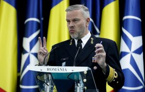 Αξιωματούχος του ΝΑΤΟ: «Οι επιχειρήσεις να προετοιμαστούν για ένα σενάριο πολέμου»