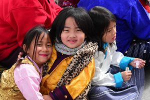UNICEF: Οι έφηβες πλήττονται δυσανάλογα περισσότερο από τον HIV σε παγκόσμια κλίμακα