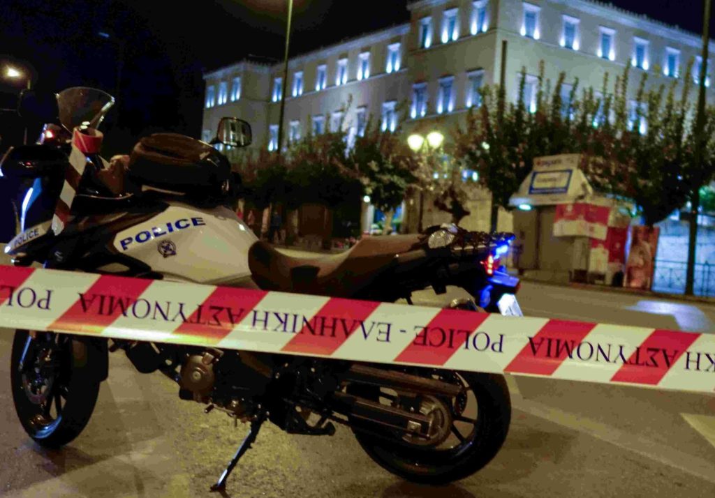 Kανονικά διεξάγεται η κυκλοφορία των οχημάτων στο κέντρο της Αθήνας – Άνοιξε ο σταθμός “Σύνταγμα”