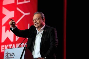 Στο νοσοκομείο «Ευαγγελισμός» ο Σωκράτης Φάμελλος – Ενημερώθηκε για την υγεία του Αρχιεπισκόπου Αναστάσιου