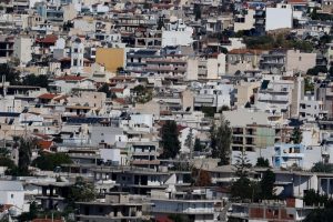 ΑΑΔΕ: Μειώνεται μέχρι και σε 5% η παρακράτηση στην ενημερότητα μεταβίβασης ακινήτου για χρέη σε αναστολή είσπραξης