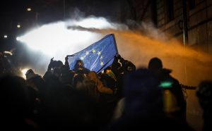 Ρώσος διπλωμάτης: Αυτή η χώρα είναι η «φωνή της λογικής» στην Ευρώπη