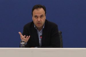 Παπαστεργίου: Η ΑΙ θα είναι ο «ψηφιακός μας δίδυμος» – Πρέπει να εκδημοκρατιστεί