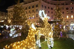 Θεσσαλονίκη: Μια …μαγική εκδήλωση για παιδιά από τον Ελληνικό Ερυθρό Σταυρό την παραμονή της Πρωτοχρονιάς