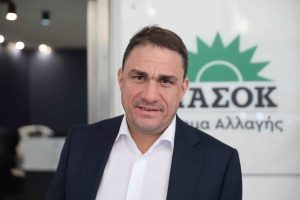Κ. Τσουκαλάς: «Η κυβέρνηση εμμένει στον αποκλεισμό πολλών άλλων κατηγοριών χαμηλοσυνταξιούχων»