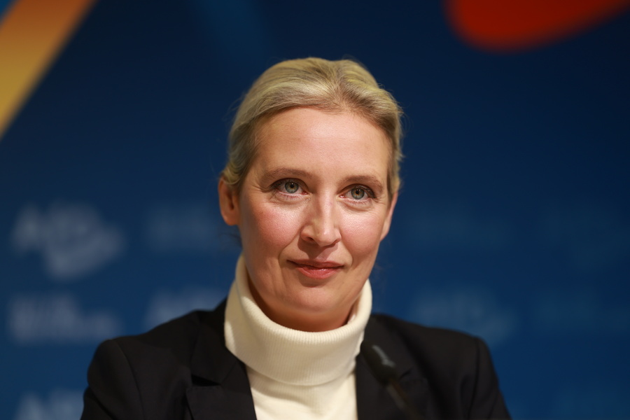 Γερμανία: Πρώτη με διαφορά η AfD σε νέα δημοσκόπηση