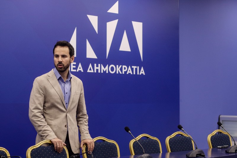 Ρωμανός: «Το πότισμα αυτών των λεφτόδεντρων, το πληρώσαμε πάρα πολύ ακριβά ως κοινωνία»