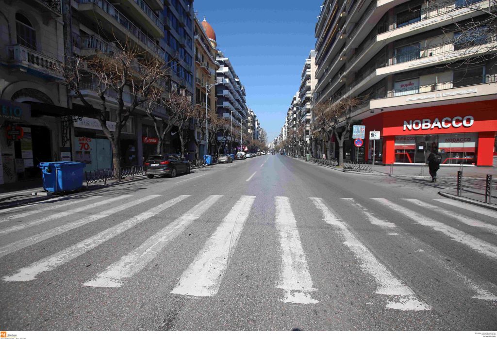 Θεσσαλονίκη: Απομακρύνθηκε κλαδί δέντρου από την Τσιμισκή – Κανονικά διεξάγεται η κυκλοφορία
