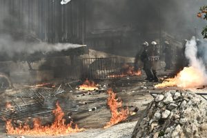 Ελεύθεροι οι επτά από τους 14 που συνελήφθησαν πριν τη συγκέντρωση για τα Τέμπη