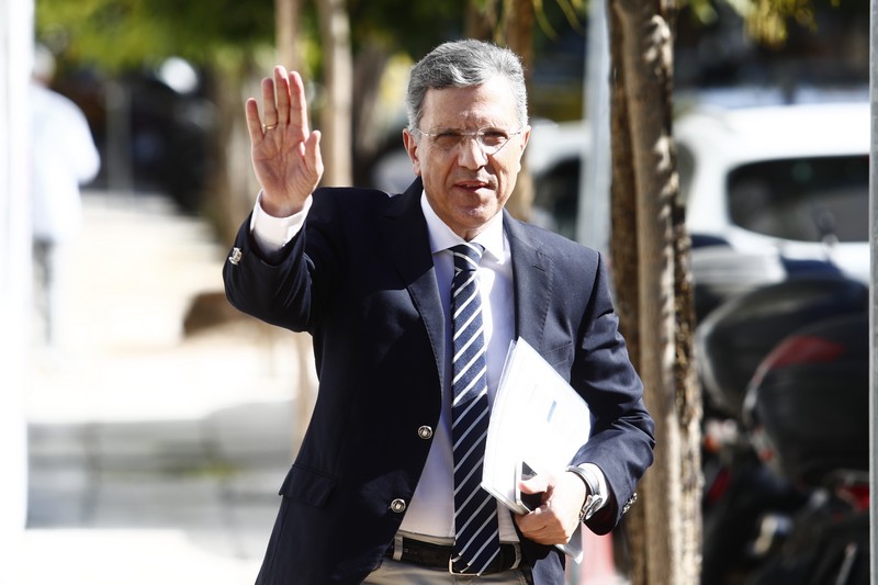 Απάντηση Κομισιόν σε Γ. Αυτιά: Επιπλέον 12 αεροσκάφη και 5 ελικόπτερα για την αντιμετώπιση των πυρκαγιών στην Ευρώπη