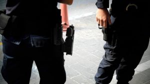 Και η Αντιτρομοκρατική στις έρευνες για τη βόμβα στο σπίτι γνωστού δημοσιογράφου