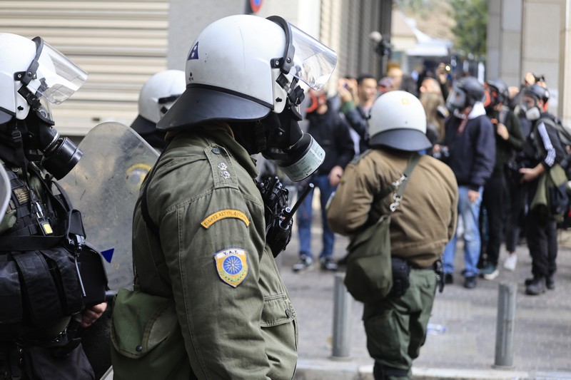 Τραυματίστηκαν 4 αστυνομικοί στα επεισόδια στο κέντρο της Αθήνας- Έγιναν 5 συλλήψεις