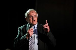 Τσελέντης: Τα κανάλια φιλοξενούν «αυθεντίες» άσχετες με τη Σεισμολογία – Ο κόσμος κοντεύει να τρελαθεί