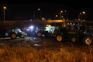 Επίσκεψη Τσιάρα στο μπλόκο των αγροτών στο Κιλκίς – «Δεν είμαστε απέναντι, είμαστε από την ίδια πλευρά»