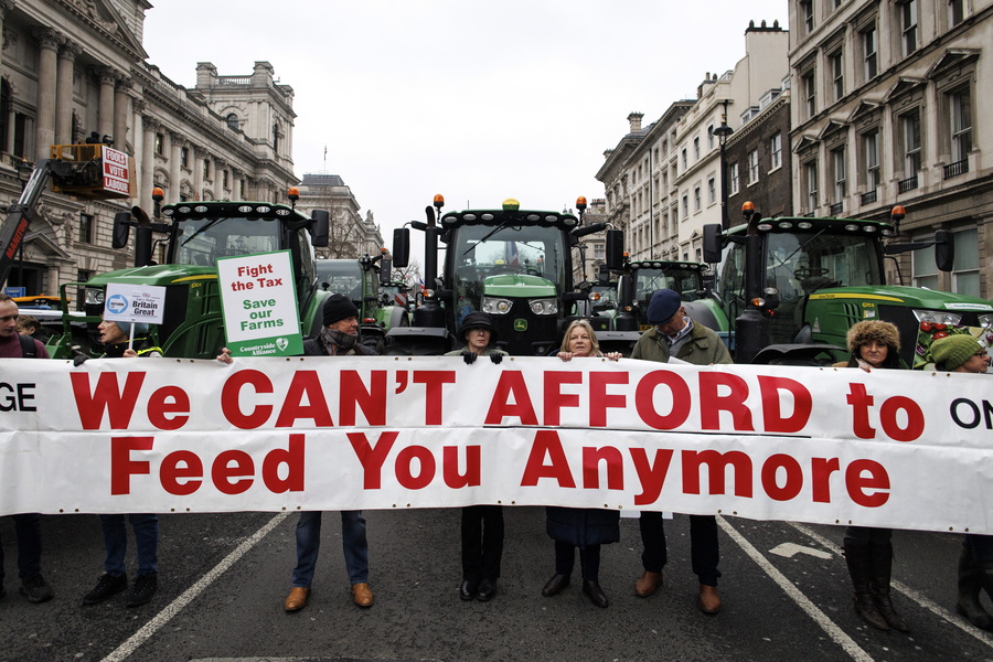 Farmers protest against inheritance tax changes in London