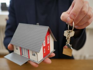 Συνεχίζονται οι αιτήσεις για το πρόγραμμα “Σπίτι μου ΙΙ” –  Έρχεται το “Ανακαινίζω – Νοικιάζω”