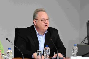 Ο Κώστας Παπαζάχος ορίστηκε εκπρόσωπος των επιτροπών για τη σεισμική δραστηριότητα