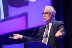 Θ. Ρουσόπουλος: Οι συγκρούσεις μπορούν και πρέπει να επιλύονται μέσω διαλόγου αλλά όχι μέσω της βίας