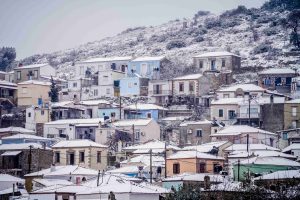 Καιρός σήμερα: Τσουχτερό κρύο και παγετός – Φεύγουν τα χιόνια, έρχονται οι βροχές τη νέα εβδομάδα