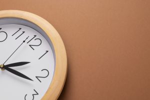 Πλησιάζει η αλλαγή ώρας: Πότε θα πάμε τα ρολόγια μία ώρα πίσω;