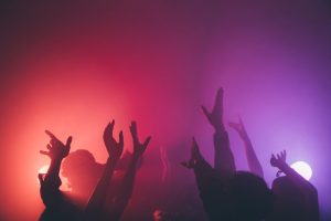 Πυρκαγιά σε νυχτερινό κέντρο σκότωσε δεκάδες θαμώνες: Συγκλονιστικά ΒΙΝΤΕΟ