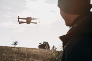 Ο απόκοσμος ήχος χιλιάδων συντονισμένων drones, vid
