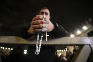 Η Εκκλησία στην Ιταλία που γιορτάζει με… εκρηκτικό τρόπο την Ανάσταση, vid