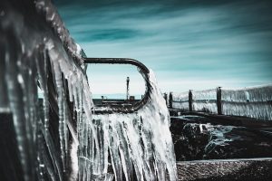 Χάος στον Καναδά: Χιλιάδες νοικοκυριά χωρίς ρεύμα λόγω χιονοθύελλας στο Οντάριο – ΦΩΤΟ και ΒΙΝΤΕΟ