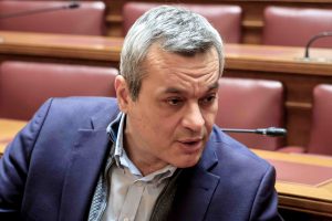 Μαμουλάκης: Ελάχιστη η συνεισφορά της αύξησης του κατώτατου μισθού σε σχέση με αυτό που βιώνει ο εργαζόμενος