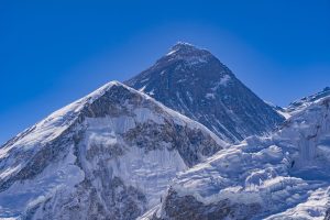 Το μυστήριο της λίμνης Roopkund στα Ιμαλάια – 14 σκελετοί ανήκαν σε Έλληνες από την Κρήτη!(vid)