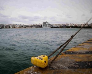 Προς εκτέλεση βρίσκονται τα τροποποιημένα δρομολόγια των πλοίων που είχαν δέσει στα λιμάνια της Αττικής