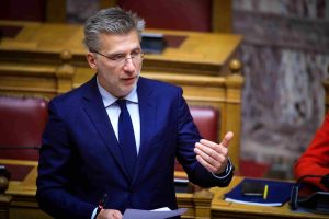 Σκέρτσος για σενάρια δημιουργίας κόμματος από Σαμαρά: “Είμαστε μία κυβέρνηση που δεν ετεροπροσδιορίζεται”