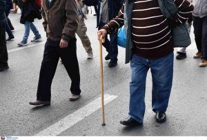 Ολοκληρώθηκε η συγκέντρωση διαμαρτυρίας συνταξιούχων στο Υπουργείο Εργασίας – Τι διεκδικούν