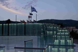 Πηγές ΥΠΕΘΑ: Σημαντικές αυξήσεις για όλα τα στελέχη των Ενόπλων Δυνάμεων με το νέο μισθολόγιο