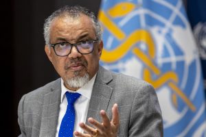 «Αντιμετωπίζουμε τη μεγαλύτερη χρηματοδοτική διαταραχή στα χρονικά», παραδέχεται ο διευθυντής του ΠΟΥ
