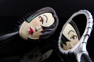 Οι μηχανές σαμπουάν με…τεχνητή νοημοσύνη καταλαμβάνουν τα κινέζικα κομμωτήρια! Δείτε το βίντεο