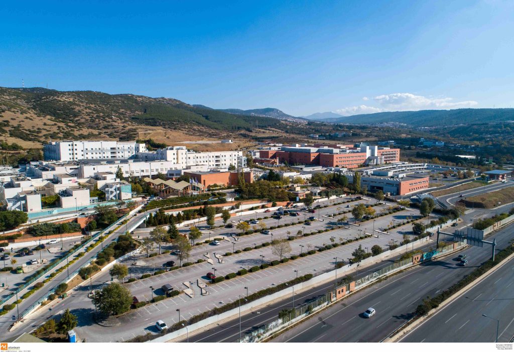 Αισιόδοξος ο κ. Φορτούνης, χειρουργός στο Παπαγεωργίου, για τον 20χρονο φίλαθλο του ΠΑΟΚ