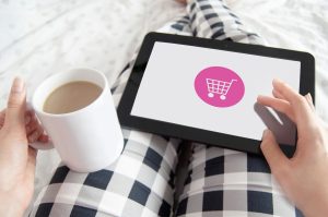 Λιανεμπόριο τροφίμων: Ποιοι κάνουν on line τα ψώνια τους και τι προϊόντα επιλέγουν