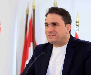 Κ.Τσουκαλάς: Η ΝΔ θέλει να μας πείσει ότι ο κ. Καραμανλής ήταν διακοσμητικός ως υπουργός