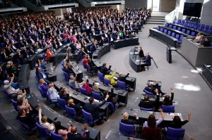 Εξελέγη καγκελάριος ο Μερτς μετά το ιστορικό κάζο της πρώτης ψηφοφορίας