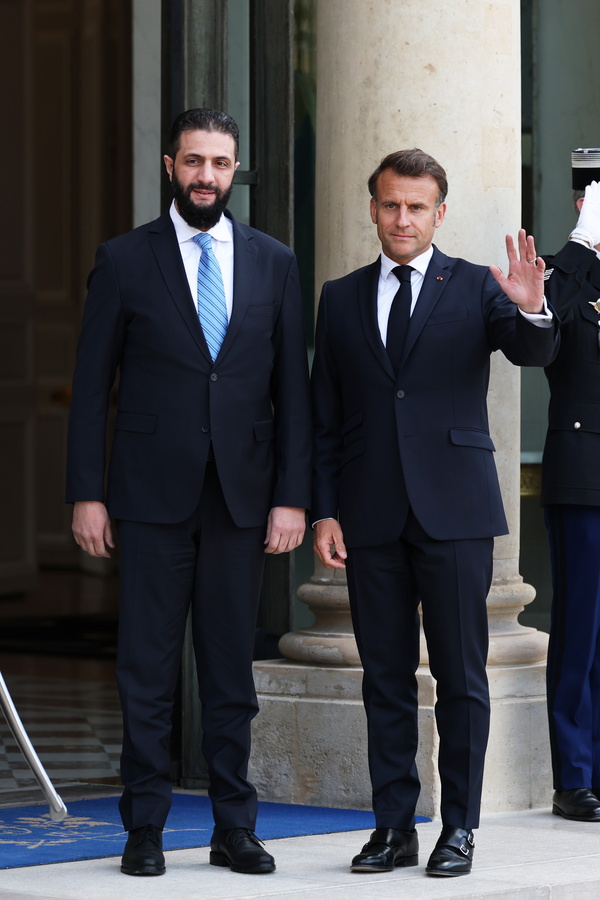 French President Macron receives Syria interim leader Ahmed Al-Charaa