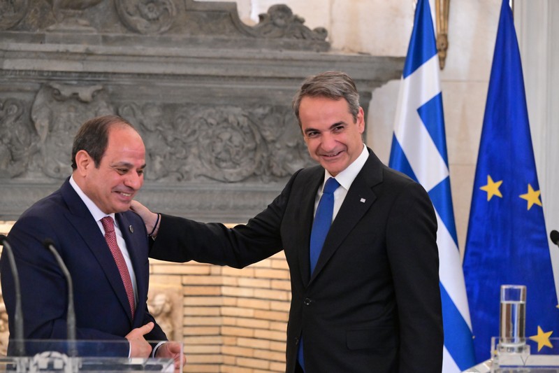 Σίσι σε Μητσοτάκη: Η Αίγυπτος έτοιμη να βοηθήσει στο μέτωπο των πυρκαγιών