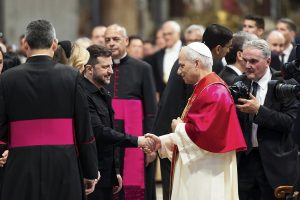 Εντός του 2025 στη Μικρά Ασία η επόμενη συνάντηση του νέου Πάπα με τον Βαρθολομαίο