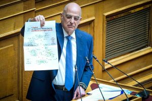 Δένδιας σε Ανδρουλάκη: Κανείς δεν νομιμοποιείται να διαπραγματευτεί οτιδήποτε για κυριαρχικά δικαιώματα της χώρας