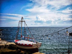 Καιρός: Στους 34 βαθμούς ο υδράργυρος -Άνεμοι έως 7 μποφόρ στο Αιγαίο